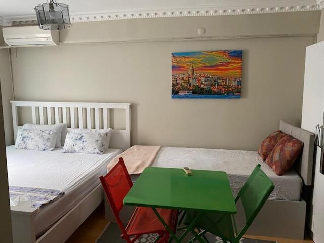 Taksim Pera Suites Истанбул Екстериор снимка