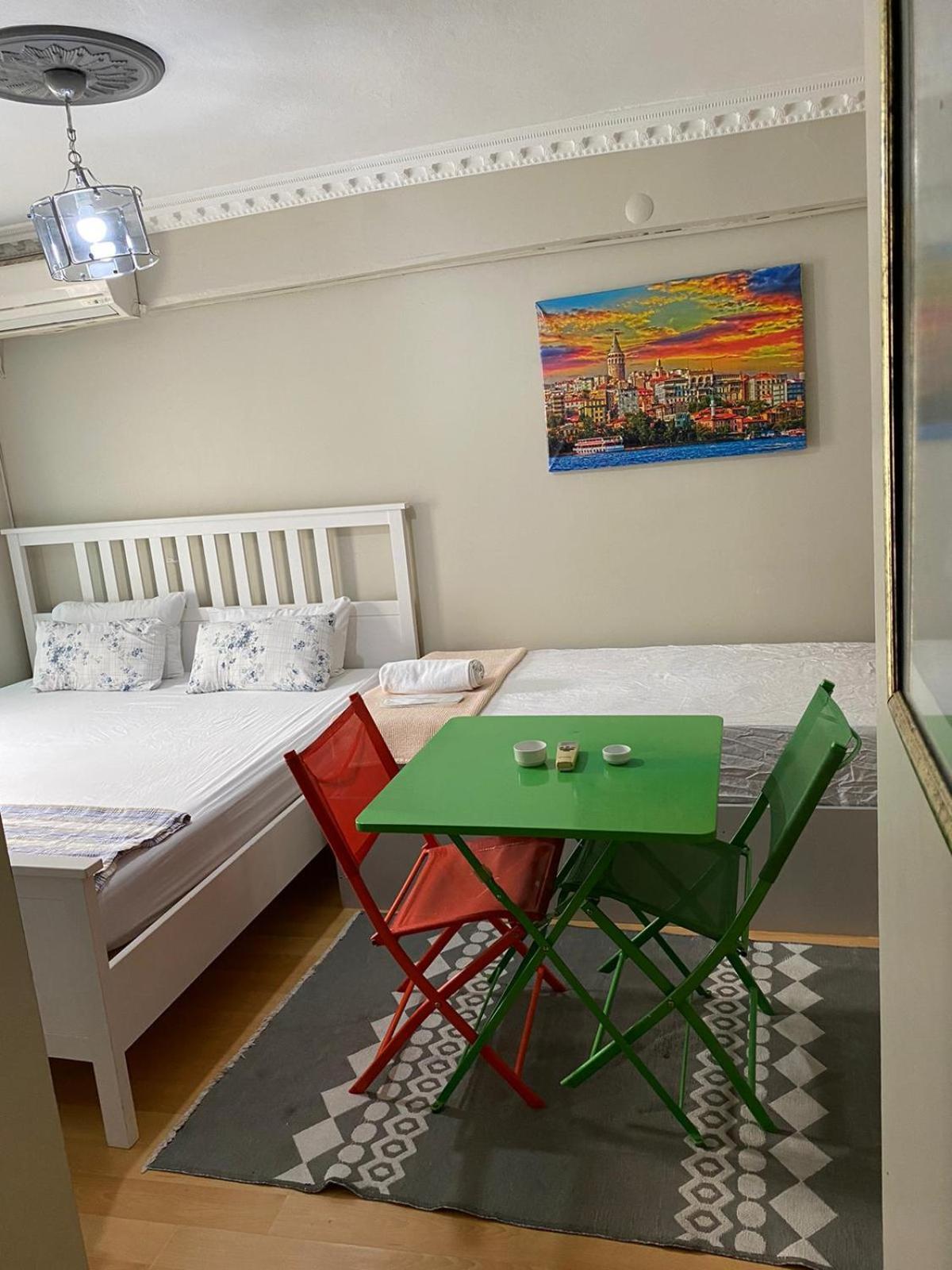 Taksim Pera Suites Истанбул Екстериор снимка