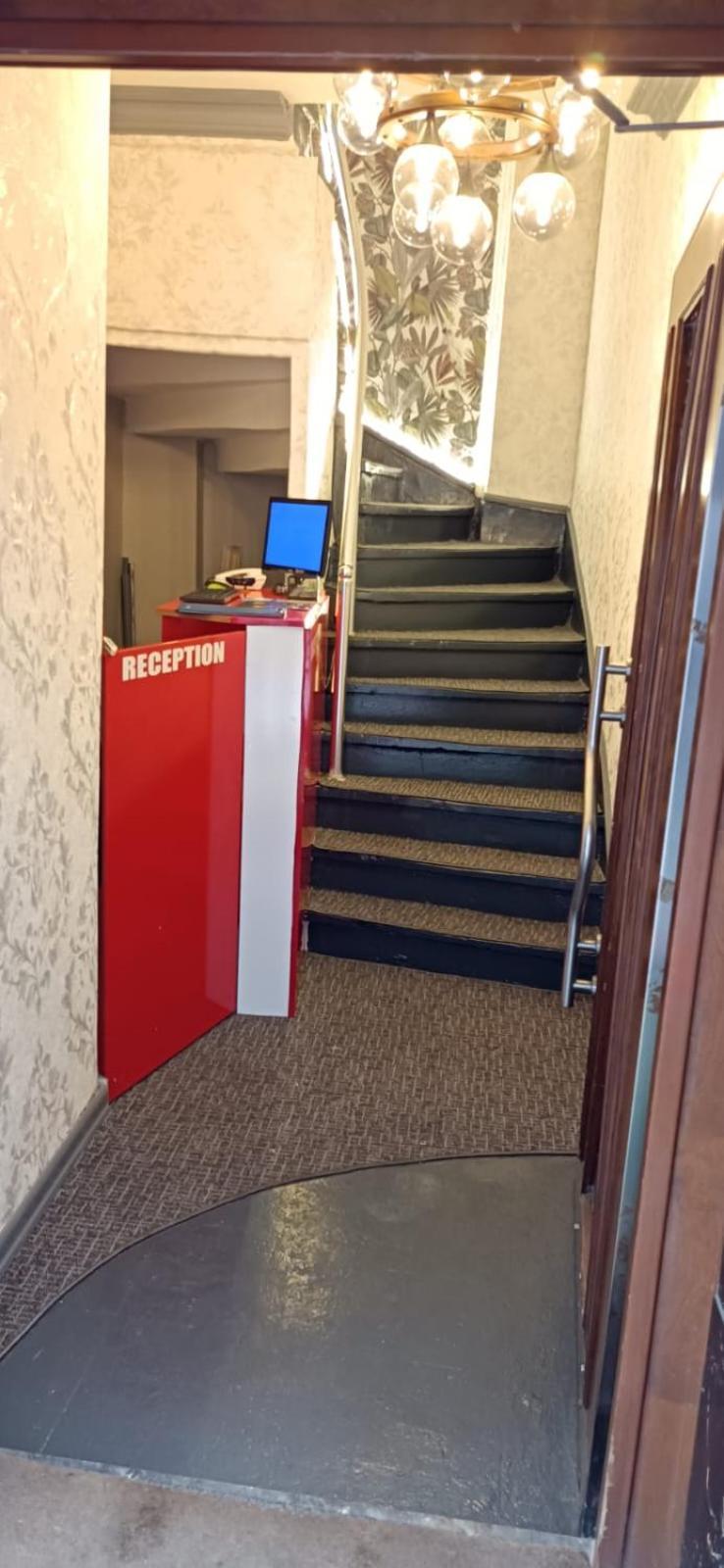Taksim Pera Suites Истанбул Екстериор снимка