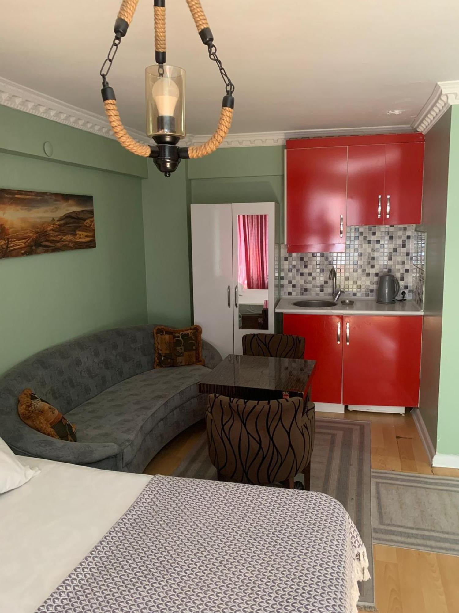 Taksim Pera Suites Истанбул Екстериор снимка