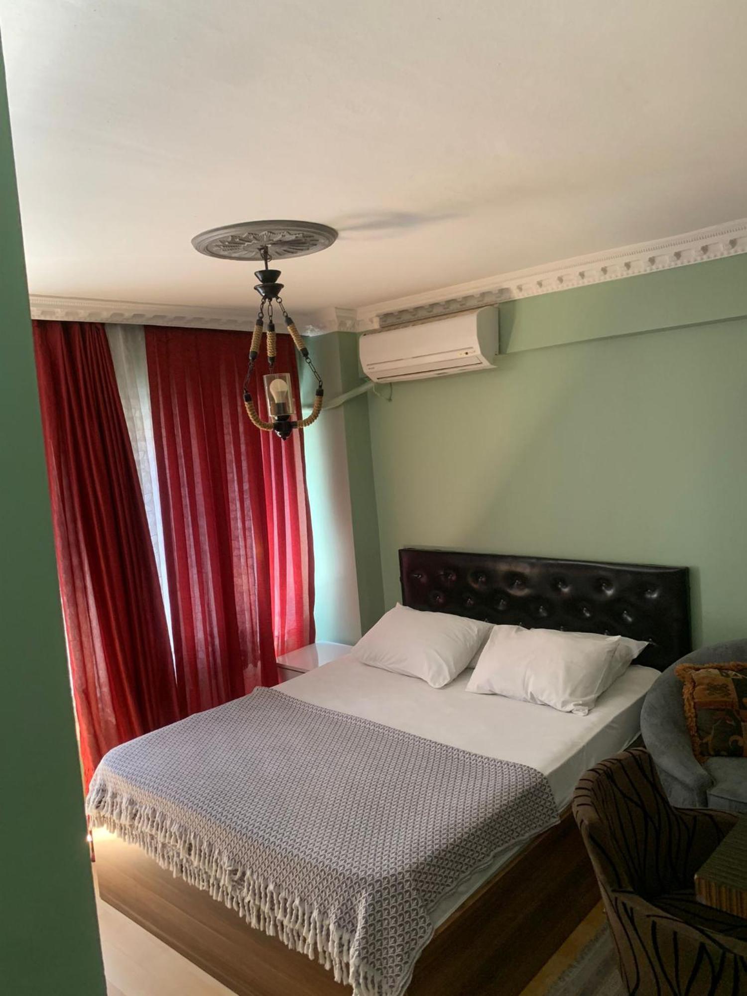 Taksim Pera Suites Истанбул Екстериор снимка